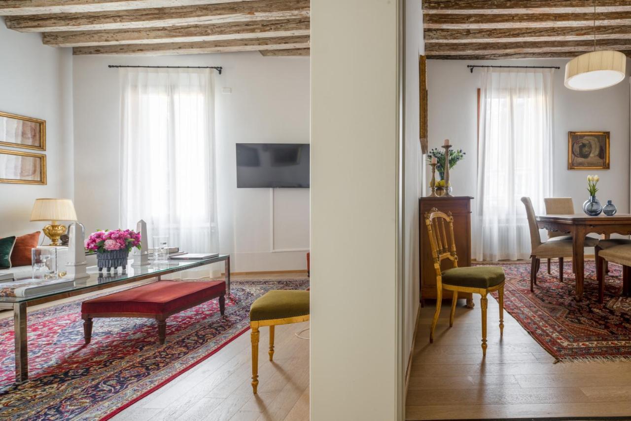 Miracoli Apartment With View On The Canal R&R Венеция Екстериор снимка