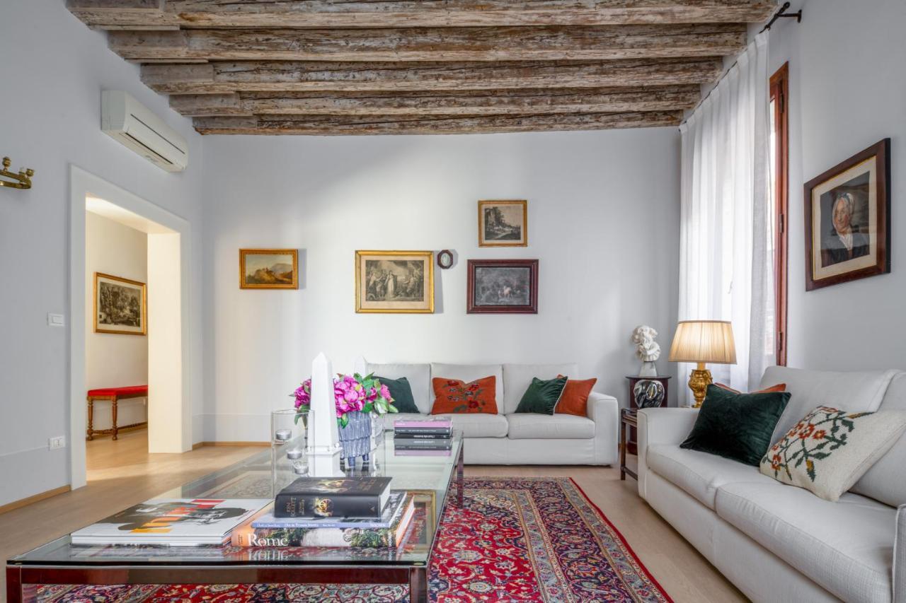 Miracoli Apartment With View On The Canal R&R Венеция Екстериор снимка