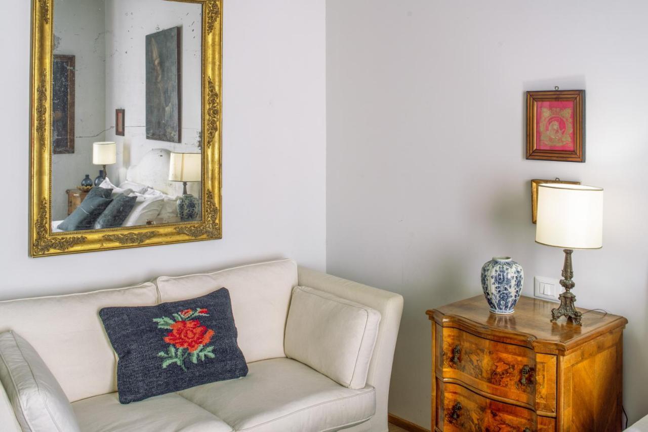 Miracoli Apartment With View On The Canal R&R Венеция Екстериор снимка